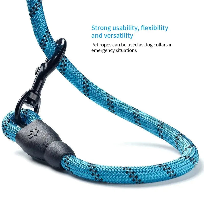 150 cm Durable Reflective Dog Leash for Large, Medium, and Small Breeds, Ideal for Golden Retrievers and Active Pets