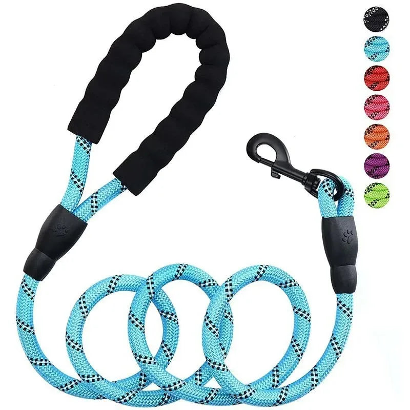 150 cm Durable Reflective Dog Leash for Large, Medium, and Small Breeds, Ideal for Golden Retrievers and Active Pets